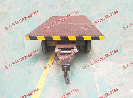 優(yōu)質(zhì)3噸平板拖車