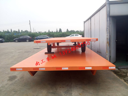 10噸平板車(chē) 8個(gè)實(shí)心胎全掛車(chē)3I.jpg
