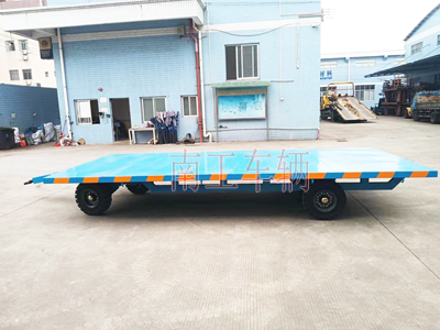 6噸無(wú)動(dòng)力牽引平板拖車4I.jpg