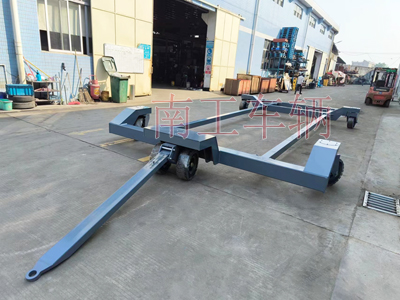 10噸分體式拖車(chē)底盤(pán) 全掛工具拖車(chē)3I.jpg