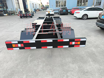 10噸自走式拖車底盤 電動(dòng)平板拖車2I.jpg