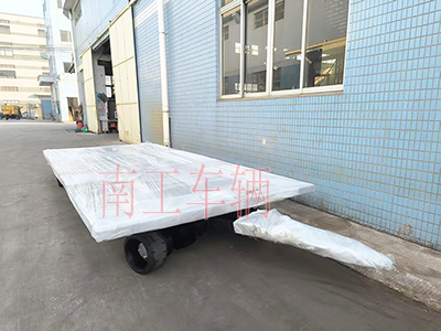 6噸骨架式平板拖車(chē) 簡(jiǎn)易包裝圖I.jpg