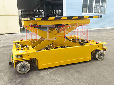 2噸移動式升降平臺 臺面帶伸縮2I.jpg
