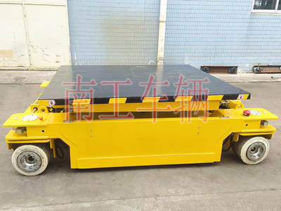 2噸移動式升降平臺 臺面帶伸縮4I.jpg